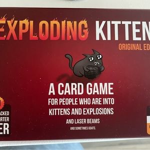 Exploding Kittens game